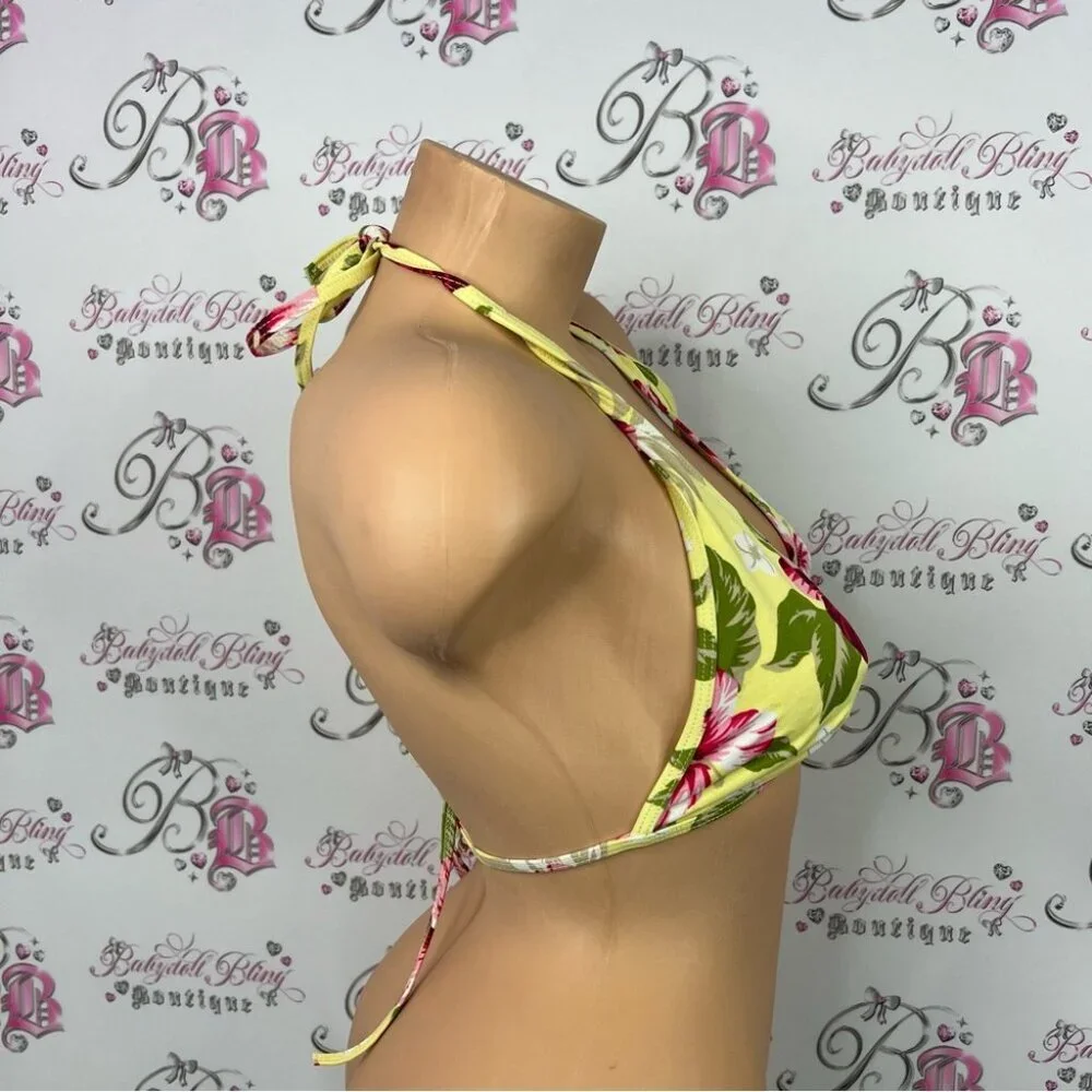 Rusty bikini top hibiscus 🌺 flowers Hawaii Yellow and Red Floral Bikini Top